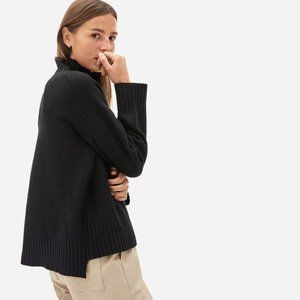 Everlane S turtleneck sweater in Recashmere Black